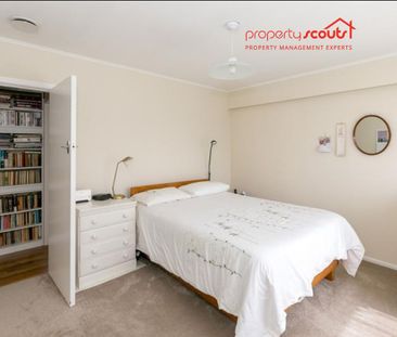 Lovely family home - Photo 1