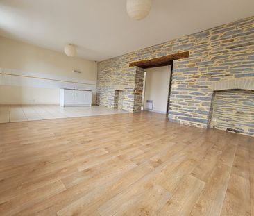 Location Appartement 4 pièces 74m² - Photo 5