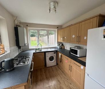5 bedroom terraced house to rent - Photo 5