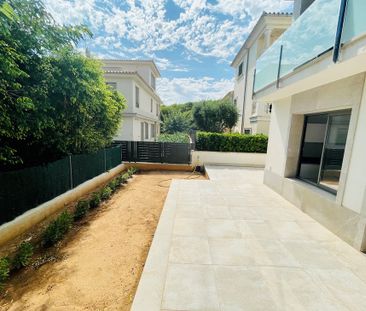 88 Av. Centre, Can Picafort, Balearic Islands 07458 - Photo 1