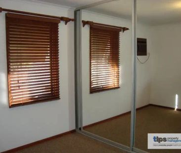 52 Woodcock Crescent, Para Hills West SA 5096 - Photo 6