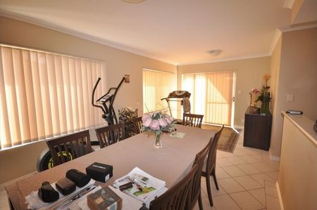 Walk to Schools/Amenities. Impressive, Large Home. - Photo 4