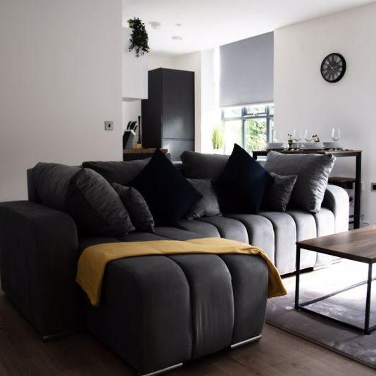 2 bedroom apartment to rent - Photo 1