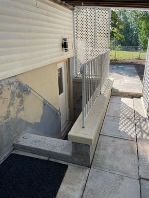 For Lease - 248 McLellan Court Unit# 2, Kingston, Ontario - Photo 1