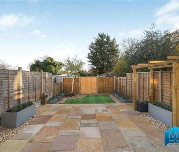 Hyde Park Avenue, London, N21 - Photo 4