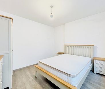 2 Bed Flat, Brixton Hill, SW2 - Photo 4