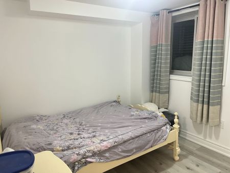 For Lease - 12 Parsell Street Unit# Basement, Richmond Hill, Ontario - Photo 3