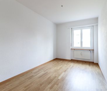 Tolle 3.5-ZW à 63 m2 im EG mit Balkon in ruhigem Quartier - Foto 5