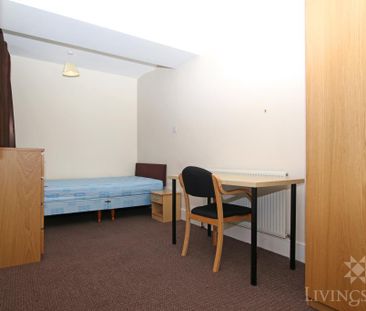 4 bedroom terraced house to rent - Photo 5