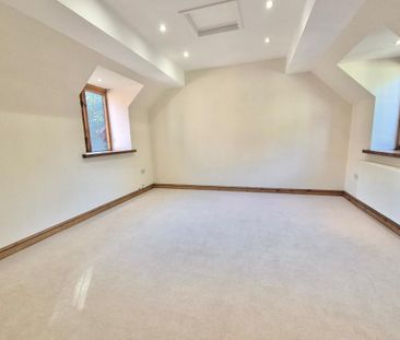 2 bedroom semi-detached house to rent - Photo 2