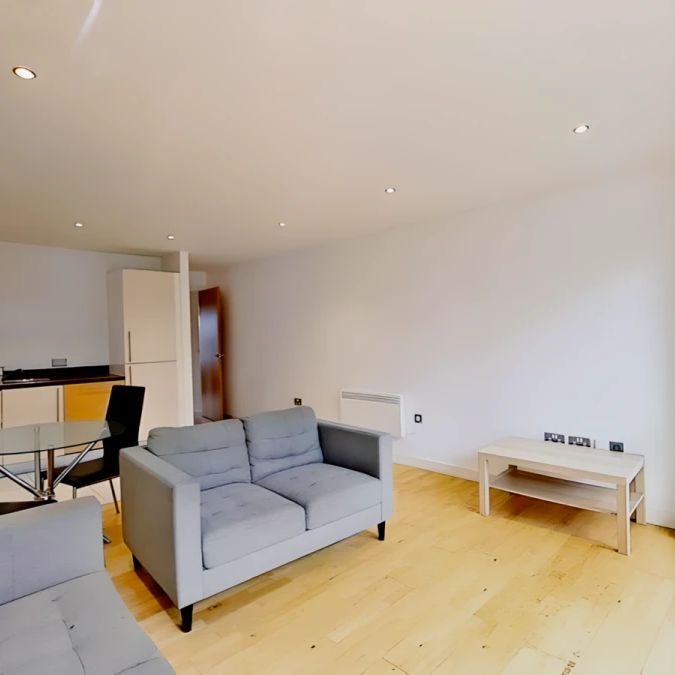 2 Bed 2 Bath - Photo 1