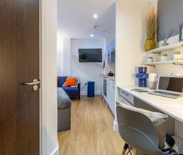 Studio to rent - Photo 2