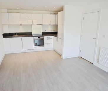 2 bedroom flat to rent - Photo 3