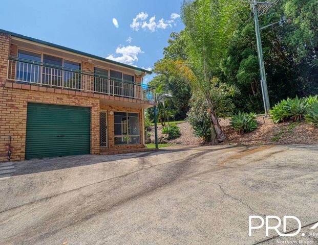 Modern Townhouse in Lismore Heights - Photo 1