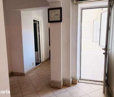 Centru! Apartament 2 camere Decomandat Hala Centrala- UMF - Fotografie 4