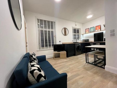 Pearson Road, Plymouth - Photo 2