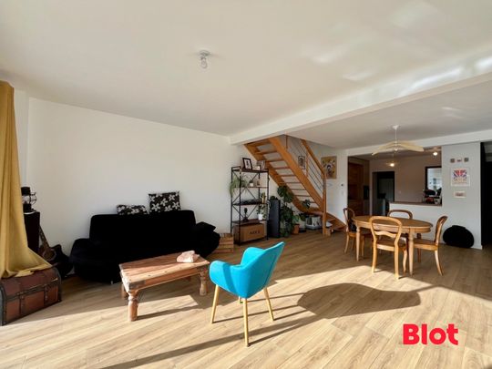 Location Maison 5 pièces 110m² BEDEE 35137 - Photo 1