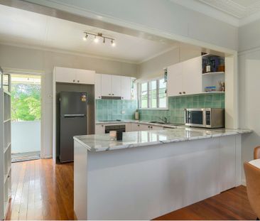 CHARMING 3 BEDROOM HOME IN KEDRON - CLOSE TO EVERYTHING! - Photo 5