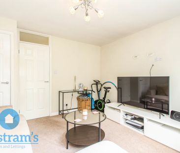 References Pending - 2 bed Semi-Detached House - Photo 1