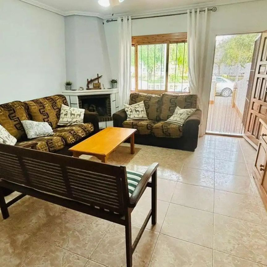 Casa adosada de alquiler en Calle Alheli-mojon, 1, El Mojón - Photo 1