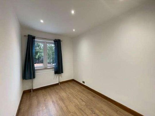 Bourne End Road, Northwood, HA6 - Photo 1