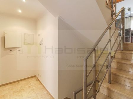 6 room luxury House for rent in Odivelas, Portugal - Photo 3