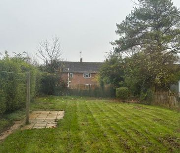 Fen Road - Photo 2