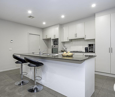 125 Kambalda Cres,Fisher - Photo 4