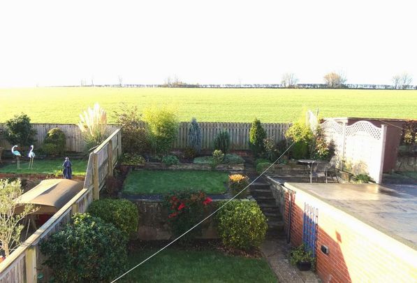 2 bedroom semi-detached house to rent - Photo 1