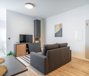 City Pop - Studio Apartments in Basel, next to the train station - Photo 6