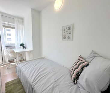 Freies Zimmer mit Balkon in moderner 4er-WG in Mannheim– L14! - Photo 1