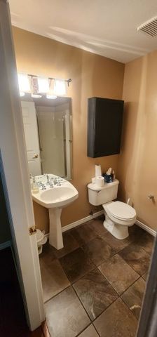 2 bed 2 bath unit at Gateway by Orchard Park Mall - Photo 4