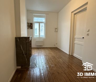 Location Appartement 2 pièces 42m² AVESNES SUR HELPE 59440 - Photo 4