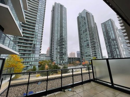 For Lease - 4085 Parkside Village Drive Unit# 609, Mississauga, Ontario - Photo 3