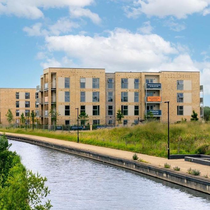 1 bedroom retirement property to rent - Photo 1