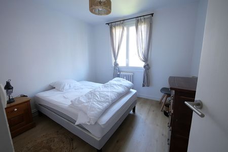 Location Appartement 4 pièces 63m² - Photo 2