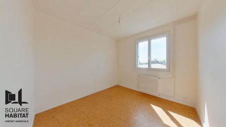 Location Appartement 3 pièces 65m² CHATELLERAULT 86100 - Photo 3