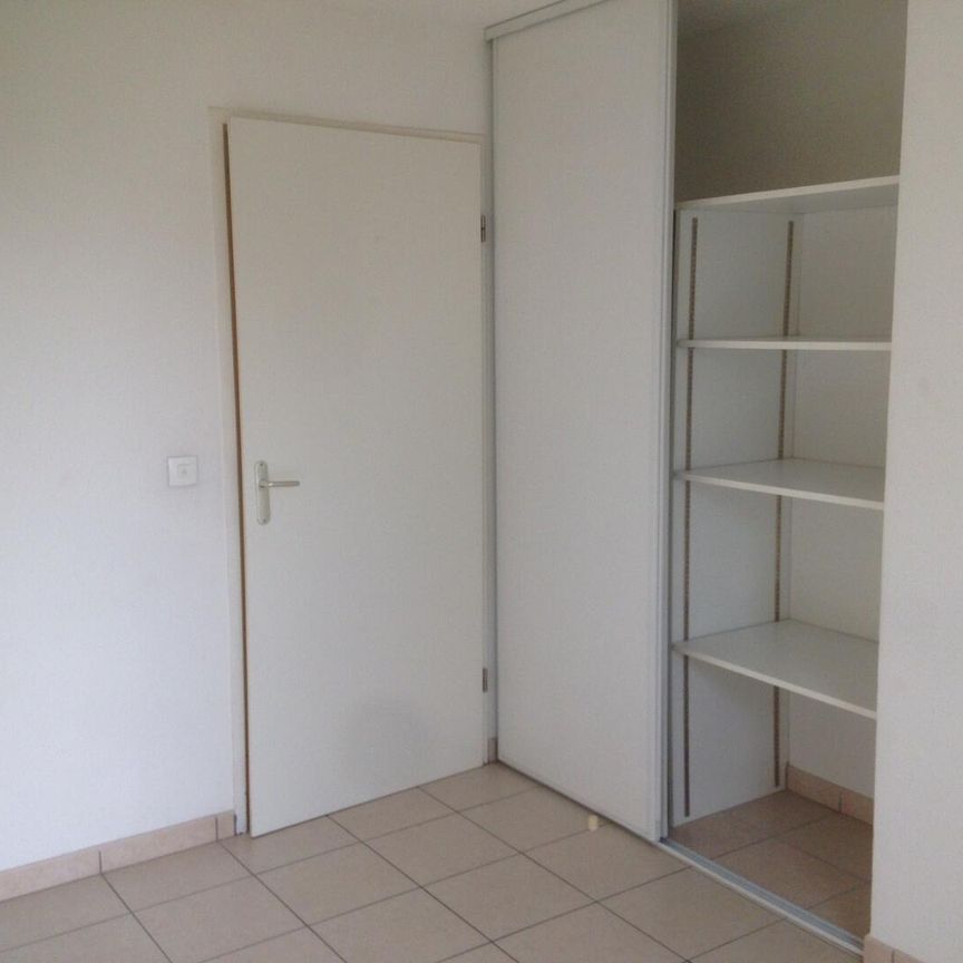 location Appartement T2 DE 42.69m² À L'ISLE D'ABEAU - Photo 1