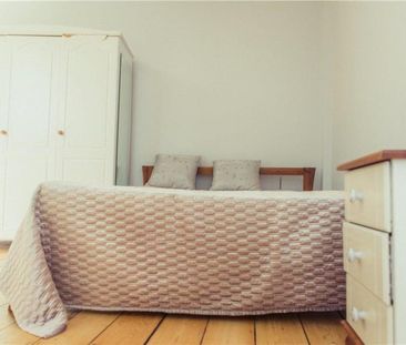 5 bedroom terraced house to rent - Photo 4