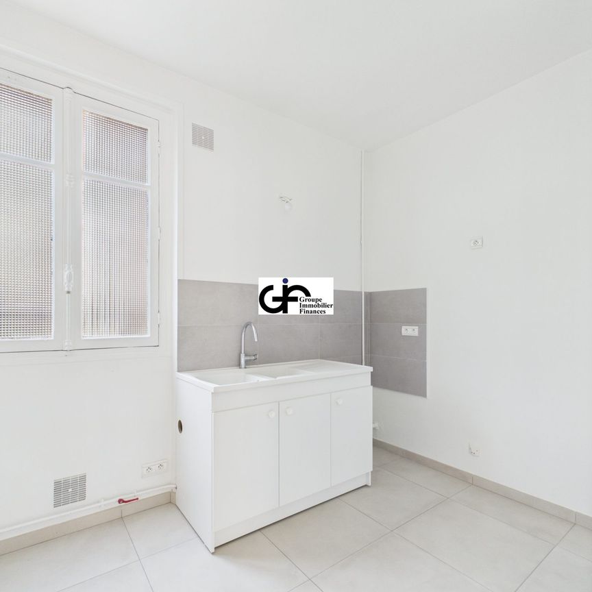 Location Appartement 2 pièces 51m² PARIS 16ème - Photo 1