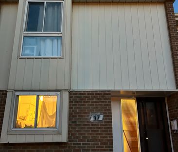 For Lease - 2451 Bridletowne Circle Unit# #17, Toronto, Ontario - Photo 5