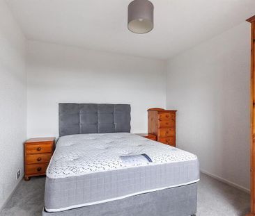 56 Carntall Road, Newtownabbey, BT36 5SG - Photo 4