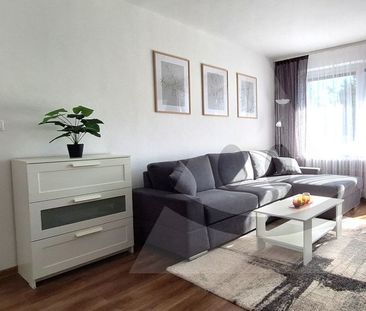 Moderný 2-izbový byt po rekonštrukcii na prenájom sídlisko Lánska - Photo 3