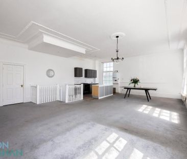 3 bedroom apartment to rent - Photo 2