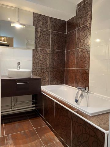 Location Appartement 2 pièces 44m² LE BOUSCAT 33110 - Photo 5