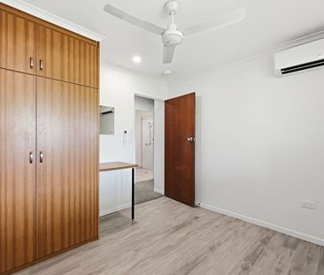 Charming Fully Renovated 3-Bedroom Home – Central Location! - Photo 6