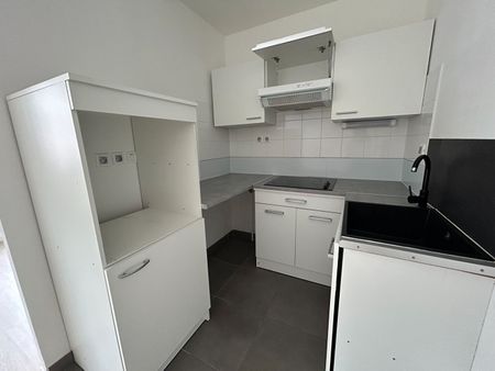 Location appartement 1 pièce, 32.30m², Saint-Nazaire - Photo 2