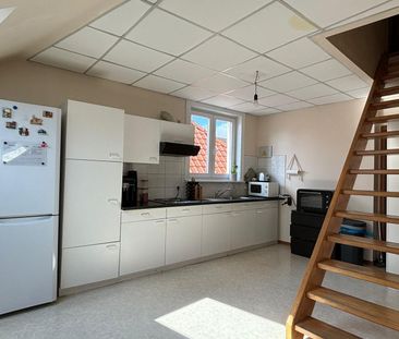 Gezellig duplex appartement met 2 slaapkamers in het centrum. - Foto 6