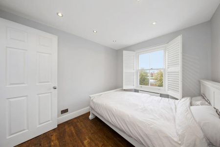 3 bedroom maisonette to rent - Photo 2