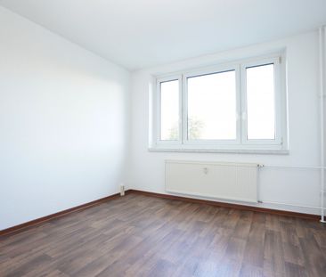 Familienwohnung / Großer Balkon - Foto 4